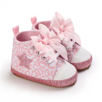 Летняя модная розовая обувь для новорожденных, обувь с нескользящей тканевой подошвой для девочек, Дышащая обувь для отдыха, обувь для первых прогулок ребенка